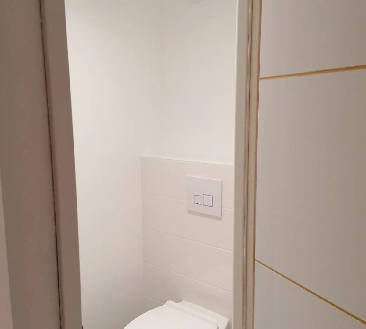 Appartement F1 Location Proche Mer La Garde  0*, La Garde (Var)